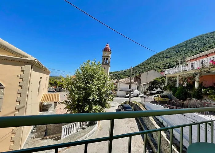 Ilianas Place 度假居 *